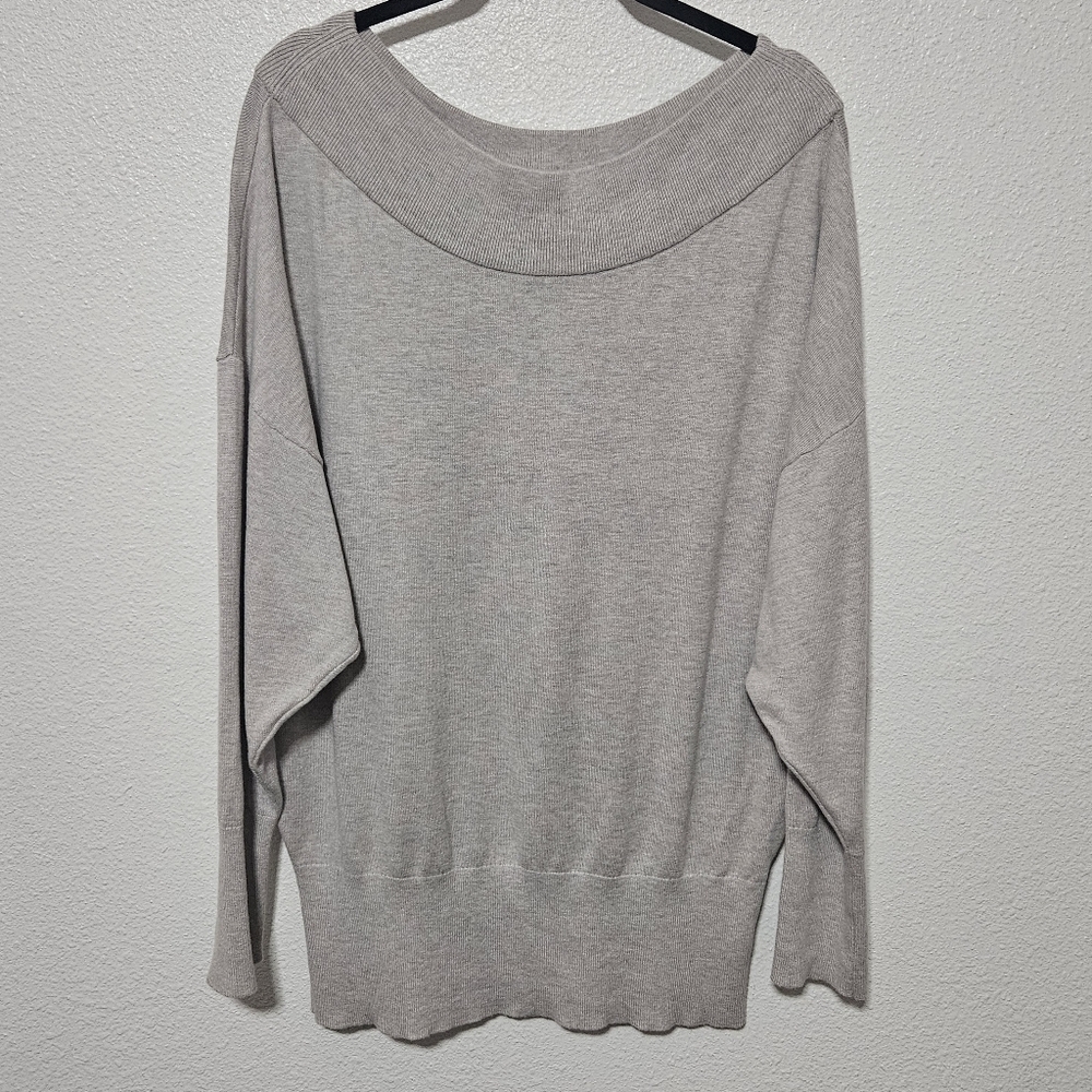 Nwt Express Oversized Size Medium - image 1